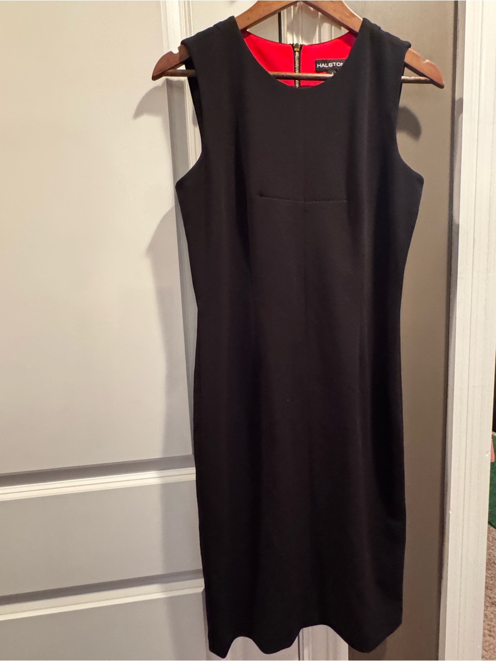 Halston Heritage Black Sleeveless Sheath Dress with Red Lining